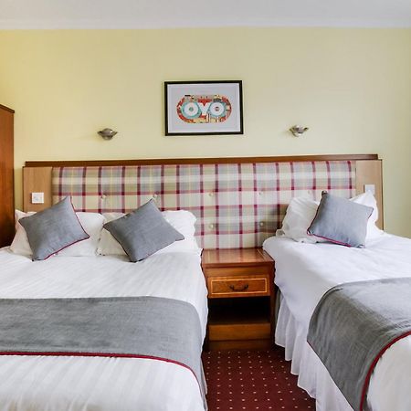 Oyo Glenpark Hotel, Ayr Central Bagian luar foto