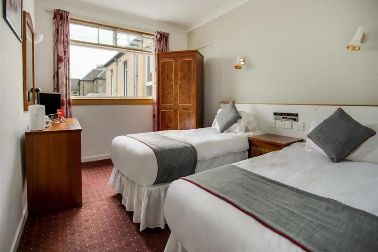Oyo Glenpark Hotel, Ayr Central Bagian luar foto